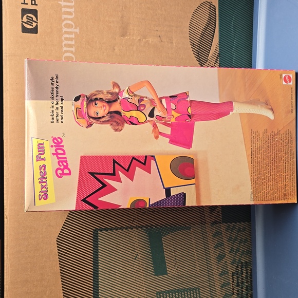 Vintage Barbie Sixties Fun Special Edition, Mod 60's Barbie - Picture 5 of 8